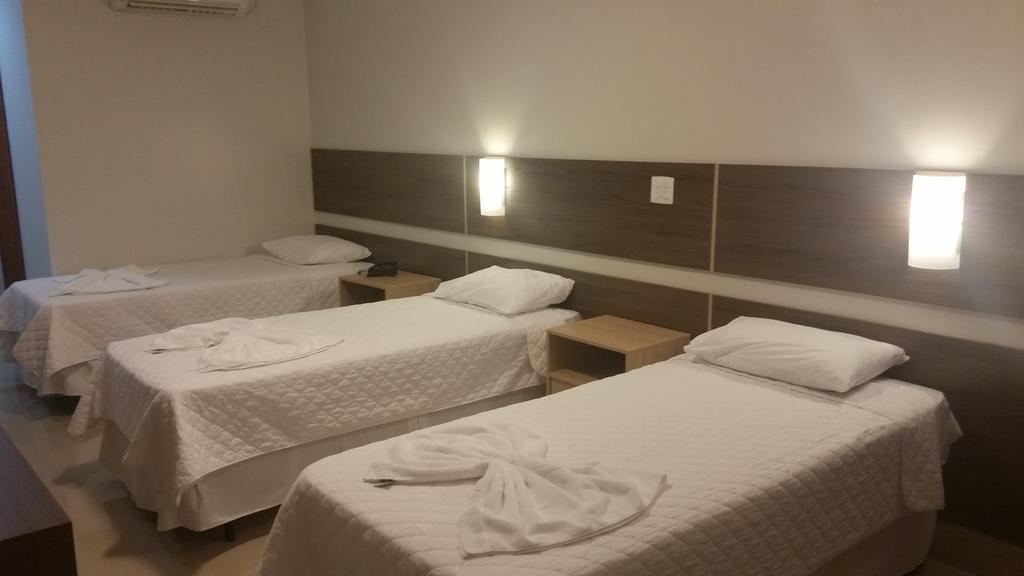גויאנזיה Kamur Plaza Hotel חדר תמונה
