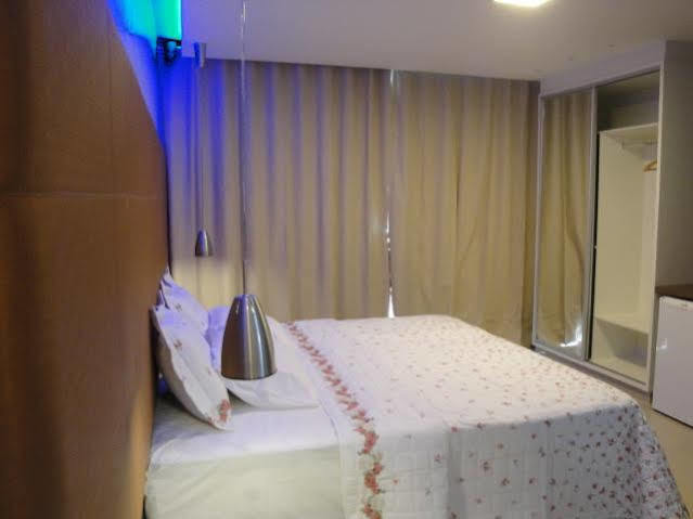 גויאנזיה Kamur Plaza Hotel מראה חיצוני תמונה